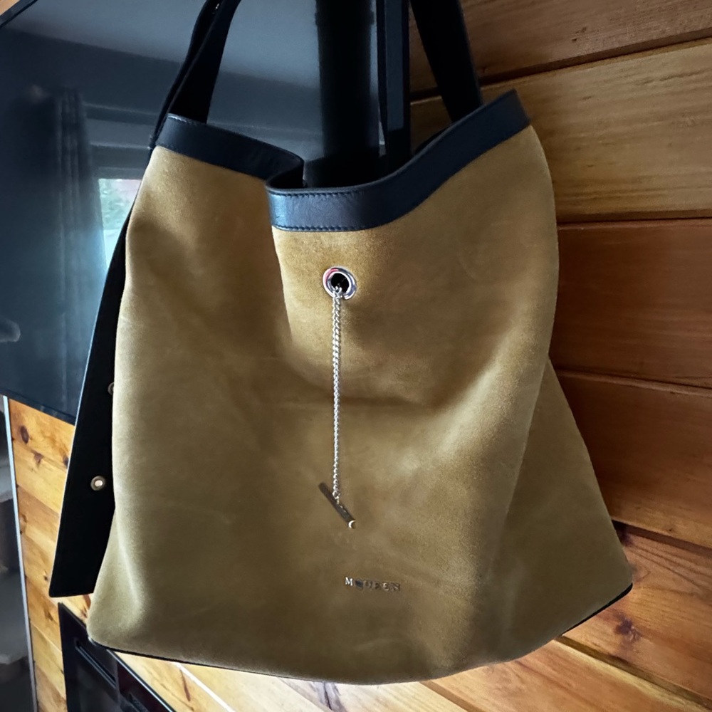 Alexander McQueen Pendant Leather Trimmed Suede Shoulder Bag $2600 SS26 - Picture 11 of 13